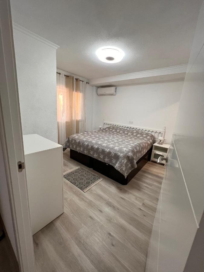 Orihuela Costa 3 Bdr Condo On La Zenia Beach With Patio 外观 照片