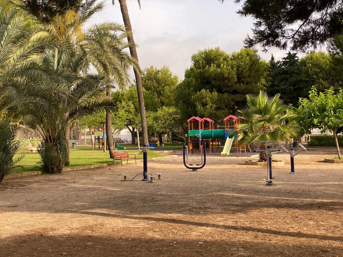 Orihuela Costa 3 Bdr Condo On La Zenia Beach With Patio 外观 照片